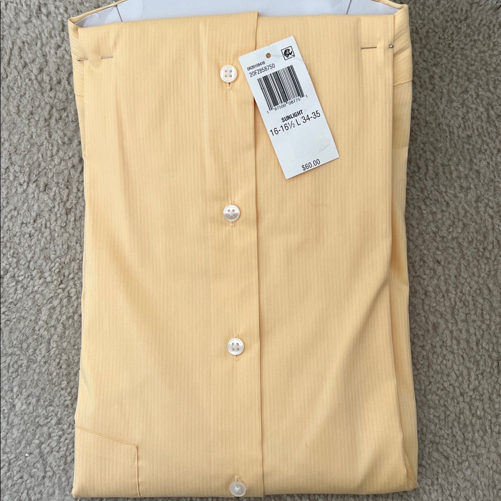 Van Heusen SZ 16-16.5 Fitted Button Up Shirt in Color Sunshine NWT - Picture 3 of 3